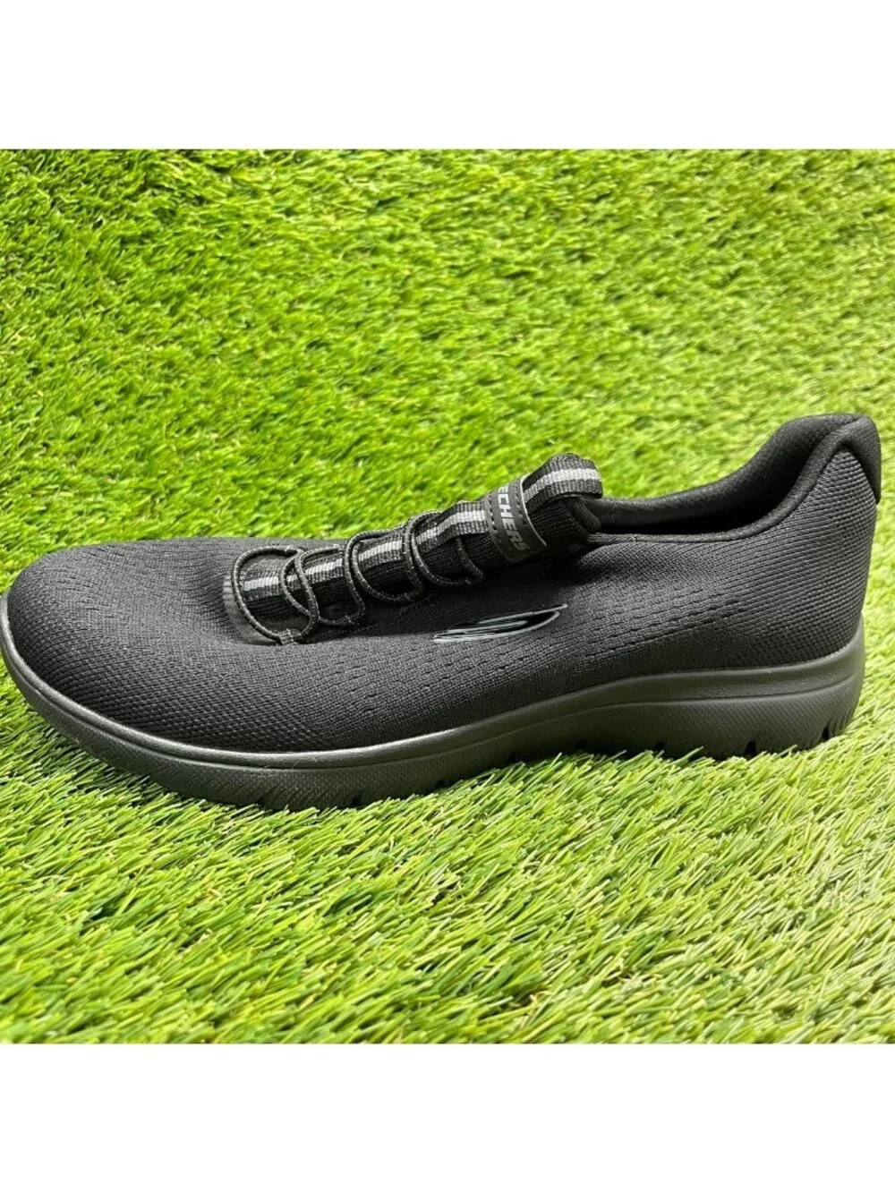 Skechers please review